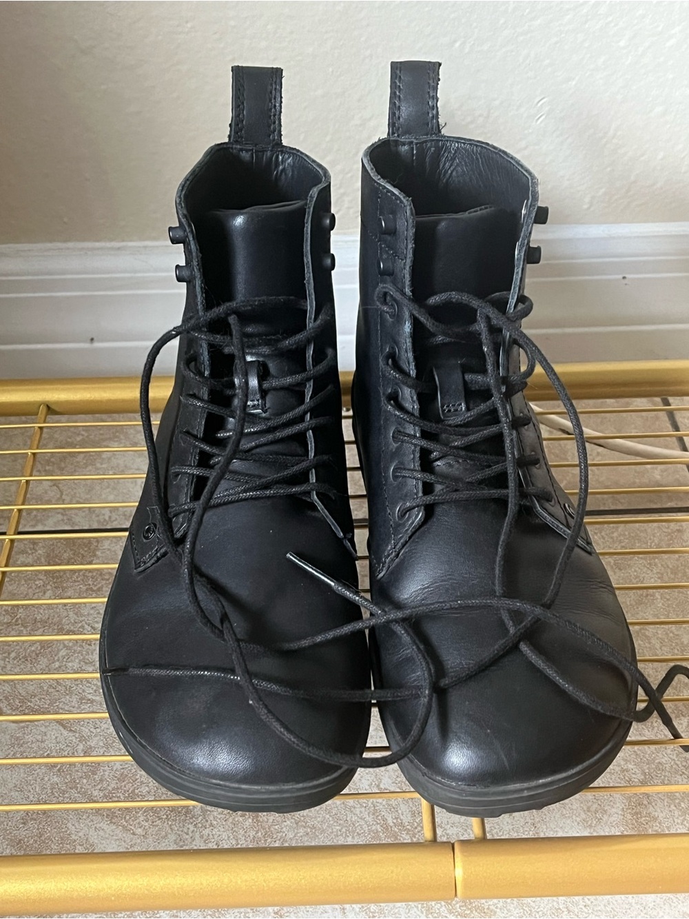 Xero Breckenridge Barefoot Black Leather Boots